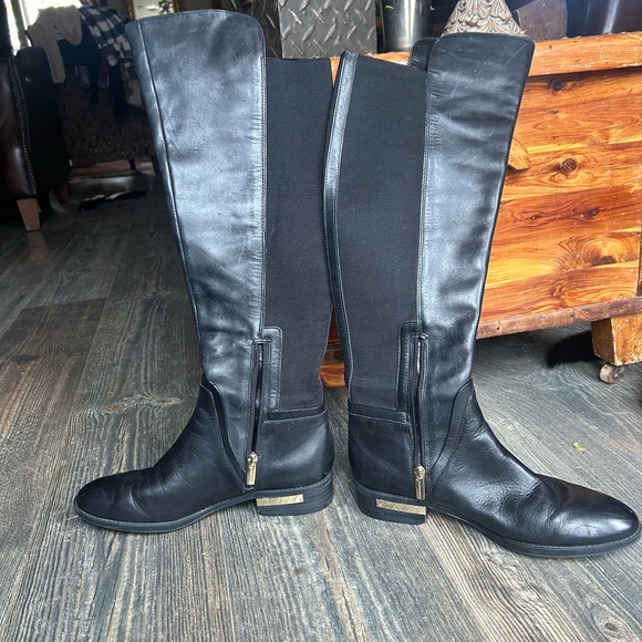 Boots by Vince Camuto - Picture 3 of 15